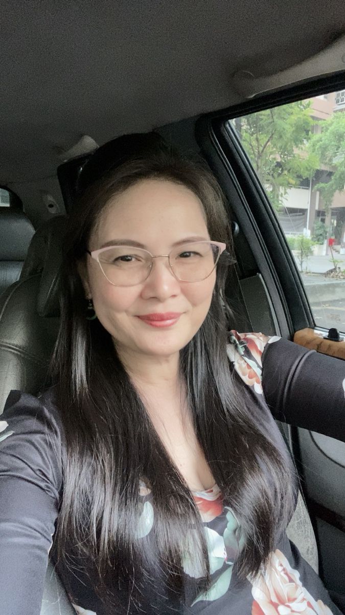 Chị Thùy Mai